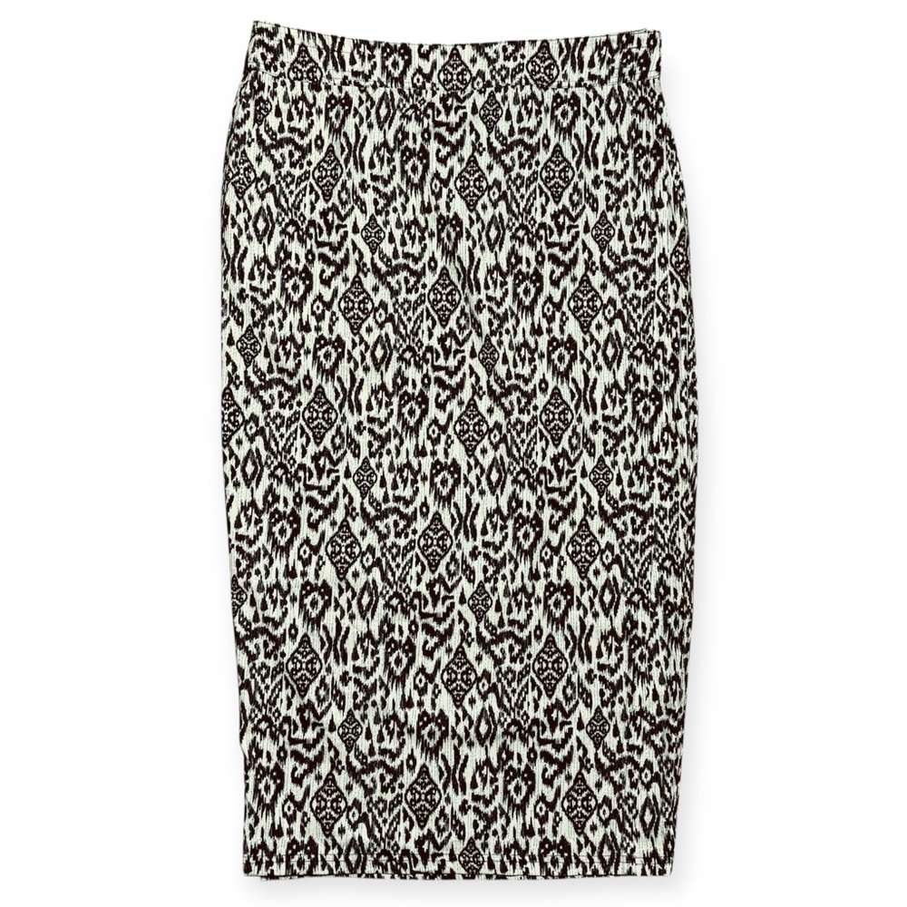 Rip Skirt Hawaii Cover Up Length 4 Wrap Skirt In Black & Cream Ikat print Size L